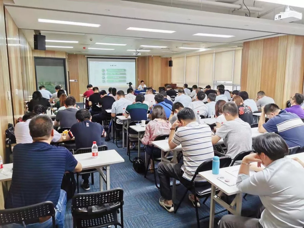 安全生产1.webp.jpg
