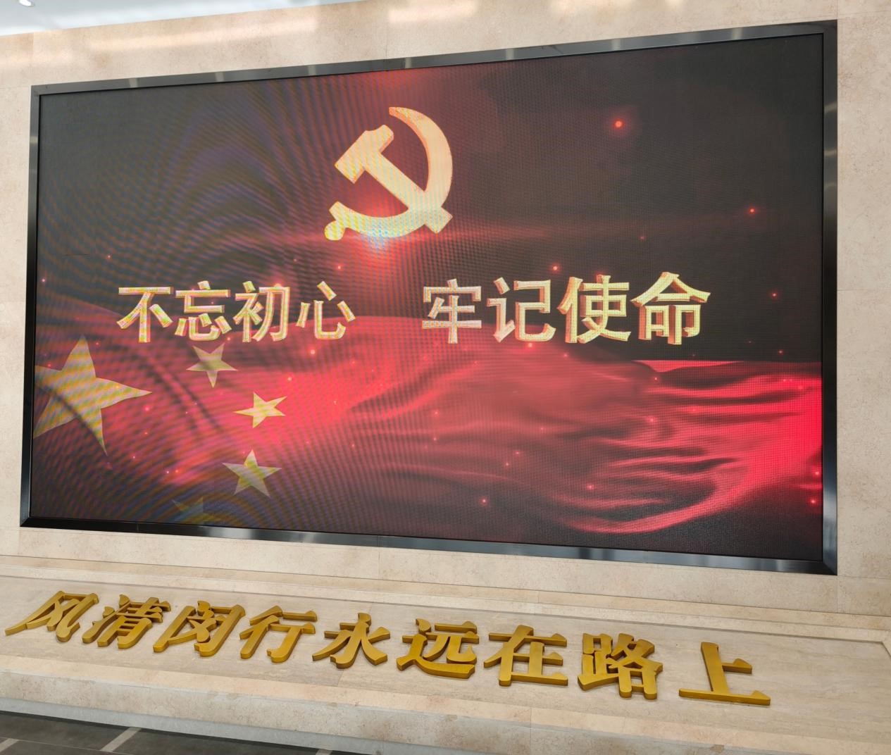 闵1.jpg