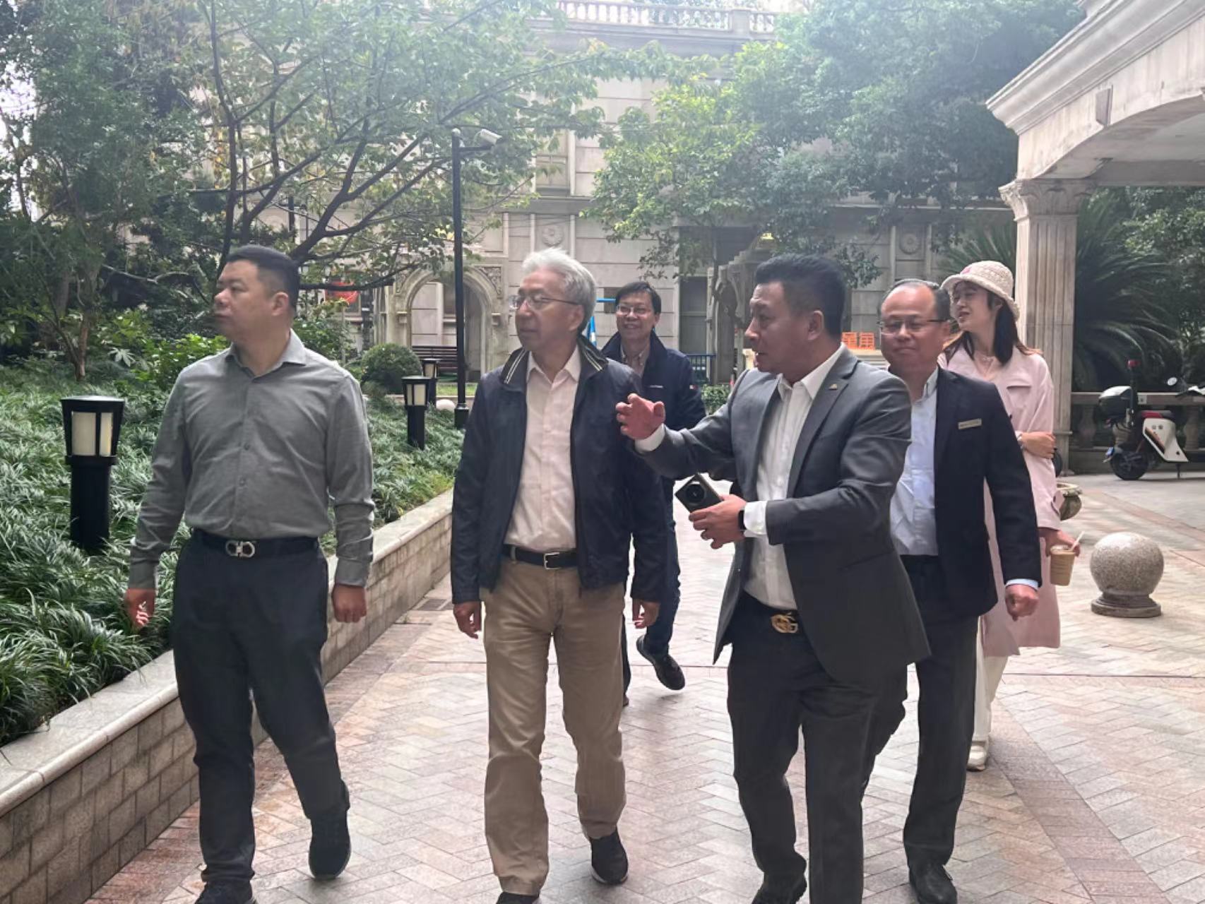 1762133645890059.jpg 1.jpg